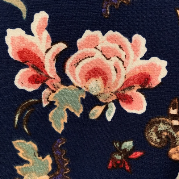 Philosophy Floral Print Pencil Skirt NWT - Picture 3 of 8